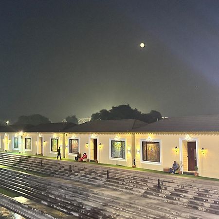 Ayodhya Haat Luxury Cottages Exterior foto